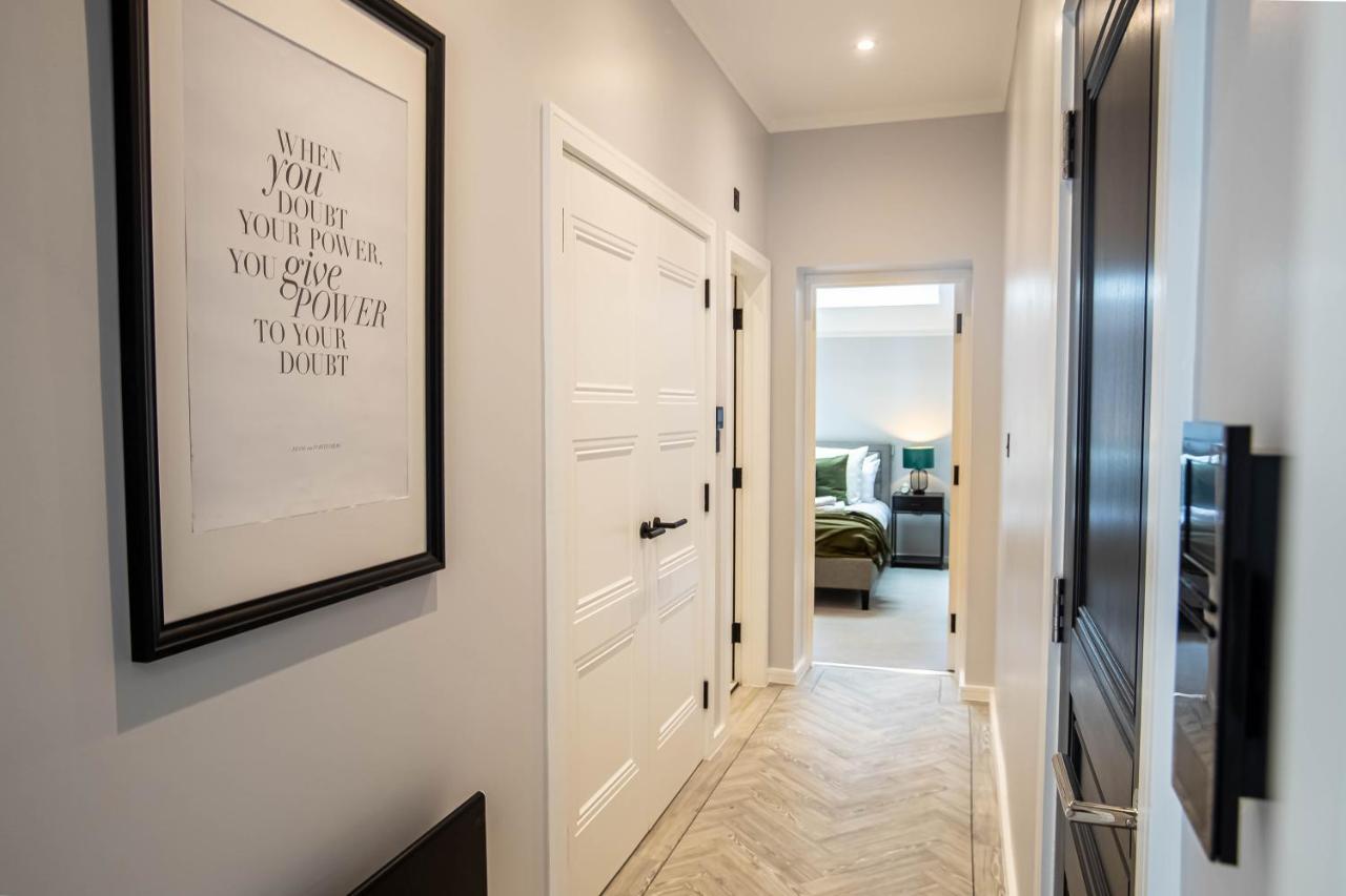 Modern & Chic One Bedroom Apartments In Fitzrovia By Sojo Stay Londra Esterno foto