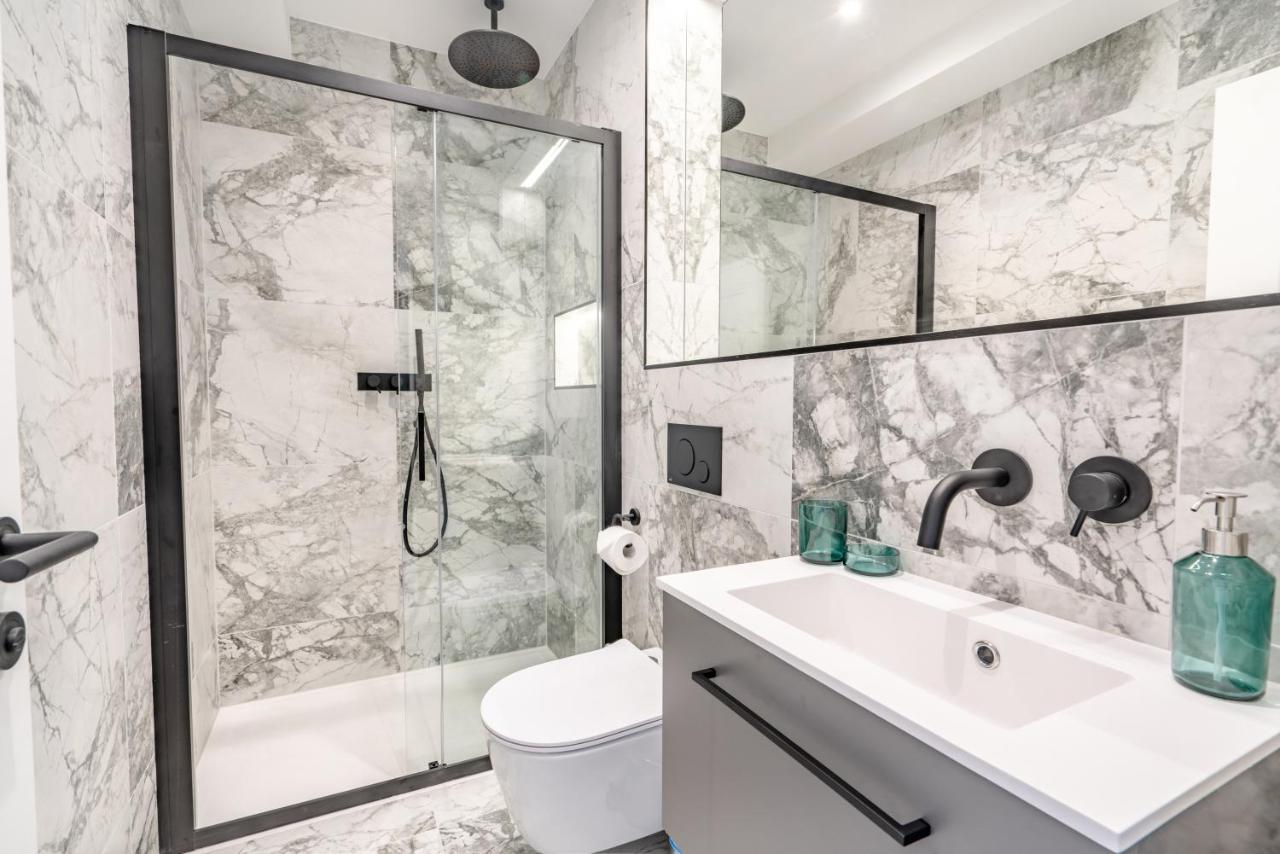 Modern & Chic One Bedroom Apartments In Fitzrovia By Sojo Stay Londra Esterno foto